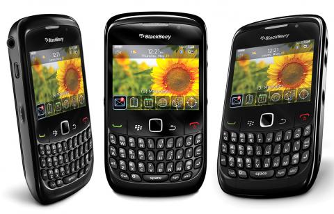 BLACKBERRY-CURVE-8520-FLO_enl.jpg