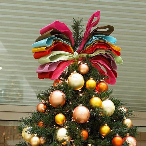 Christmas-tree-decoration1.jpg