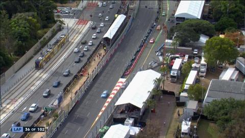 V8.Supercars.2015.Round11.Gold.Coast.Race2.Sat.Feed.1080i.H264.English.Natural.Sounds.ts_snapshot_01.21.21_2015.11.26_13.18.53.jpg