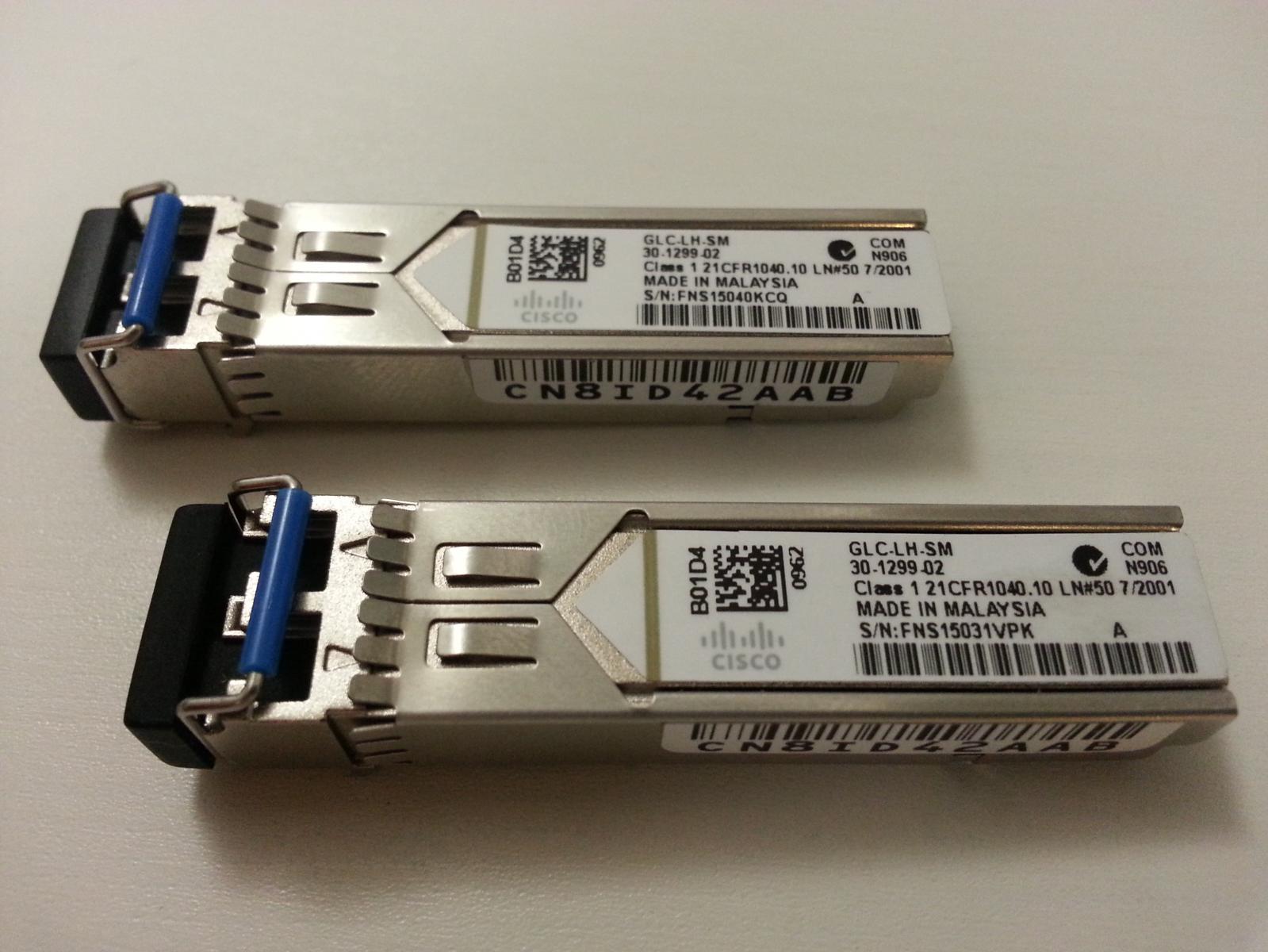 Sfp модуль cisco. Модуль Cisco 1000base-LX/LH GLC-LH-SM. SFP трансивер Cisco GLC-LH-SM. Модуль Cisco 1000base-LX/LH SFP. SFP модуль Cisco GLC-LH-SM.