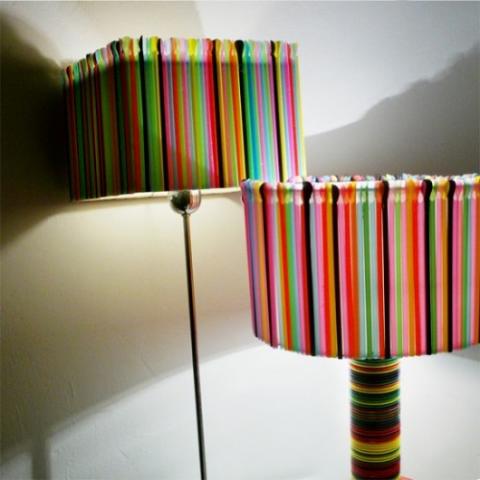 diy-lamps-made-of-plastic-cups-and-straws-1-500x500.jpg