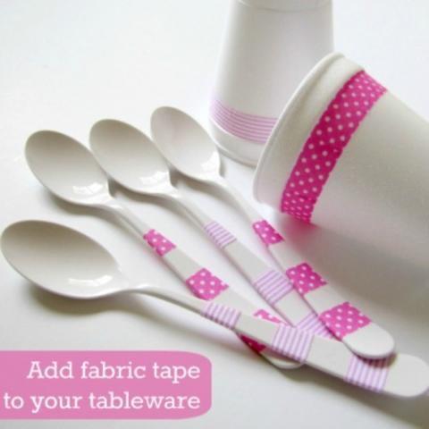 diy-plastic-tableware-decorating-for-a-party-1-500x500.jpg