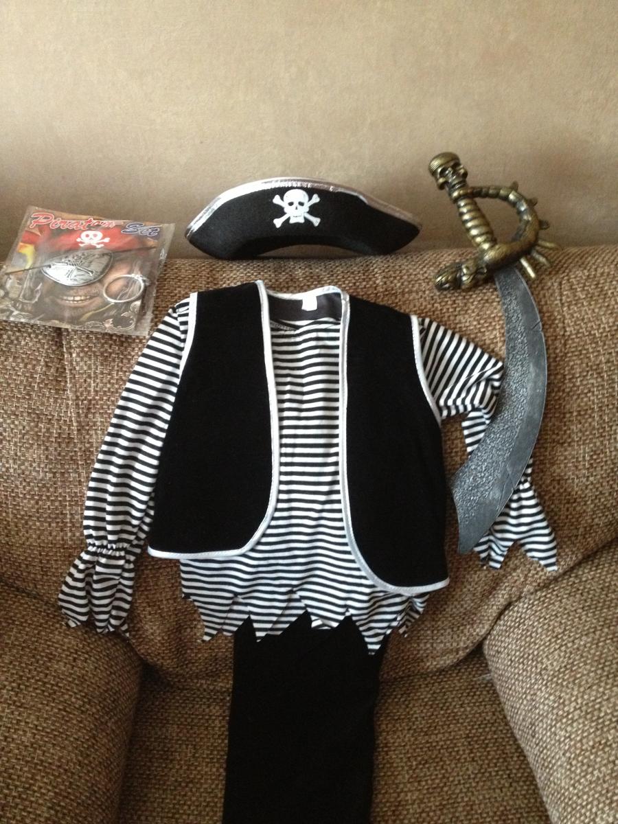Костюм пирата из подручных материалов для мальчика