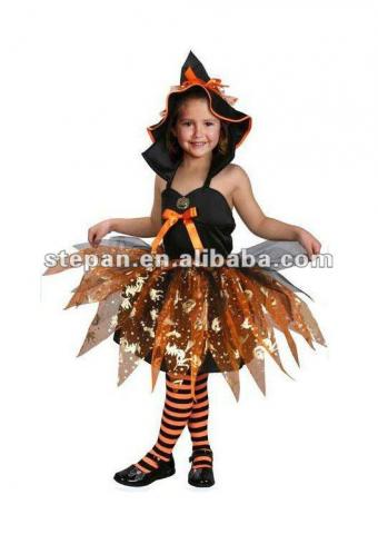 TZ_68052_A_witch_halloween_costume.jpg