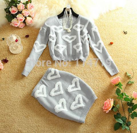 High-Quality-2014-NEW-winter-hot-selling-Fashion-brand-women-sweater-long-sleeve-sweet-heart-pattern.jpg